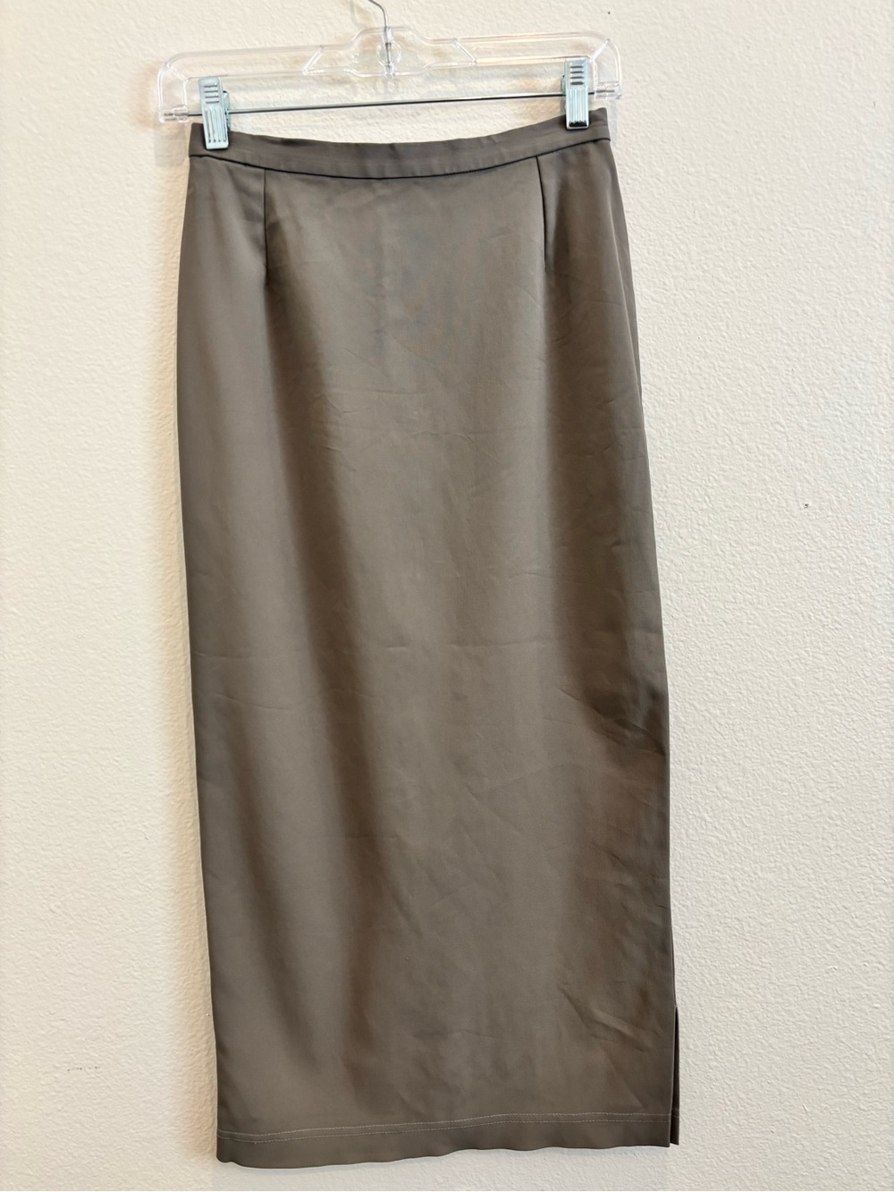 Vintage Dolce and Gabbana Gray Classic Midi Pencil Skirt